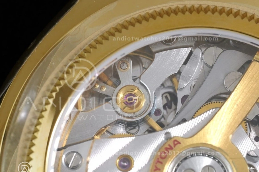 V9 on QF Edition 1:1 Best 126528LN QF4132 Le (Weighted) Mans Daytona YG Bracelet 0421